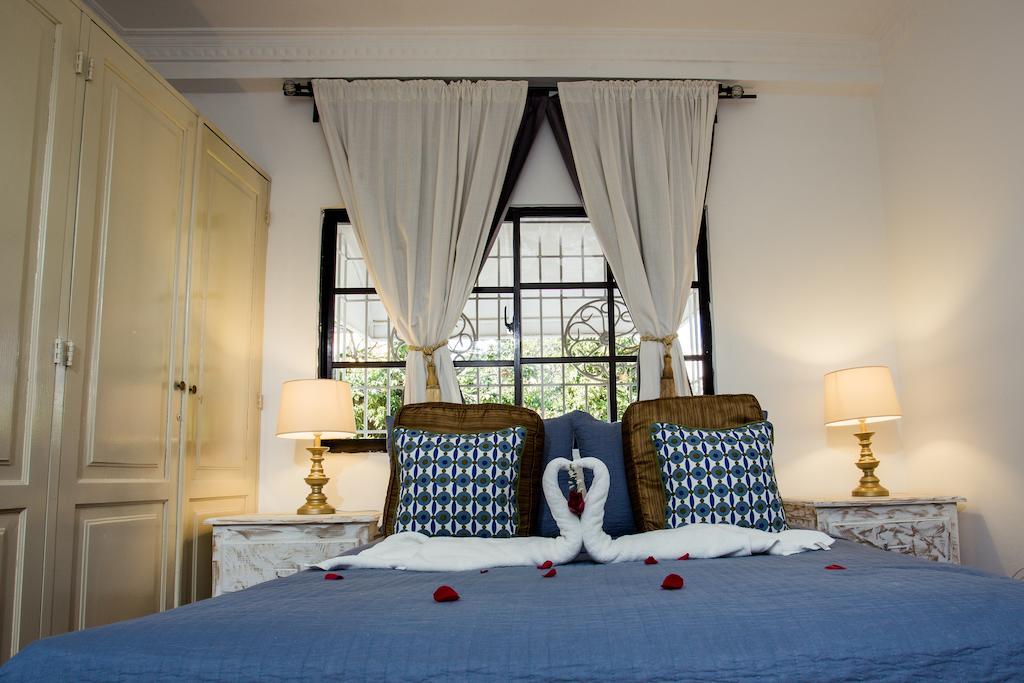 Hotel Portes 9 Santo Domingo Room photo