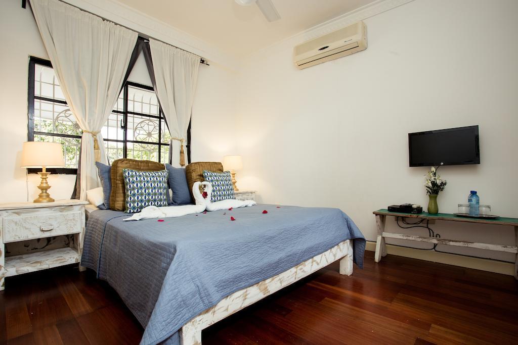 Hotel Portes 9 Santo Domingo Room photo